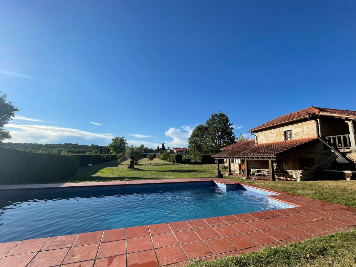 Casa De Campo Con Piscina, Entera O Por Habitaciones Amoeiro Zewnętrze zdjęcie